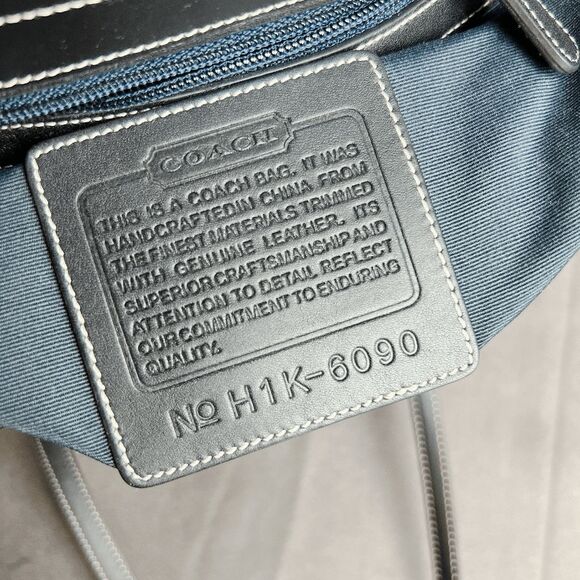 COACH Signature 6090 Black Jacquard Leather Lunch Tote Bag - Picture 9 of 11